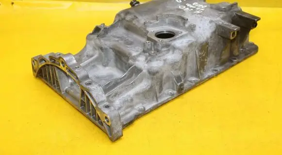 Oil sump