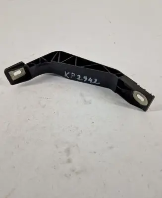 Audi Q3 8U Radiator mount bracket 8U0805527