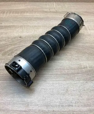 BMW X4 G02 Intercooler hose/pipe 8580077 11884414