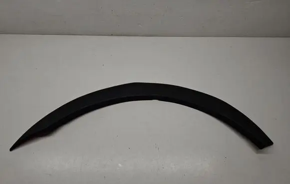 Subaru Outback Front arch trim J3700 15000373