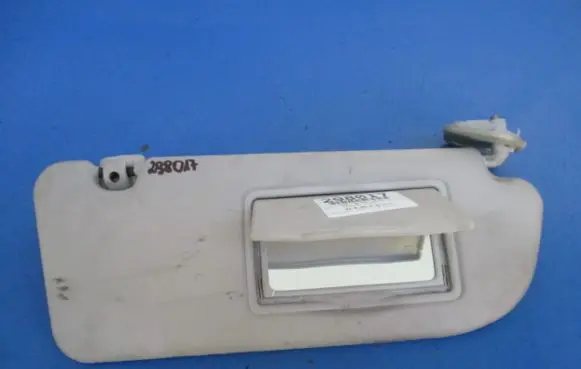 Citroen Xsara Picasso Sun visor