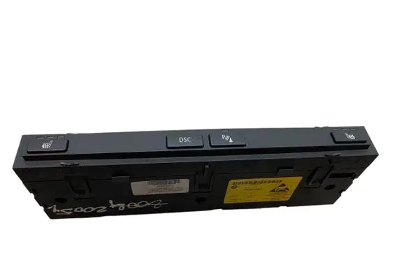 BMW 5 E60 E61 Seat heating switch 6940230