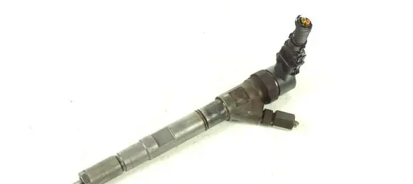 KIA Ceed Fuel injectors set 0445110186 338004A160
