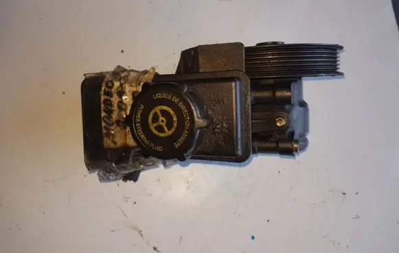 Power steering pump