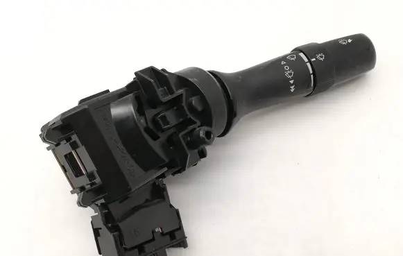 Toyota Avensis T270 Wiper speed switch 17F003LH