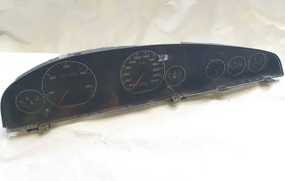 Audi A6 S6 C4 4A Speedometer (instrument cluster) 4A1919850EX 110308750003