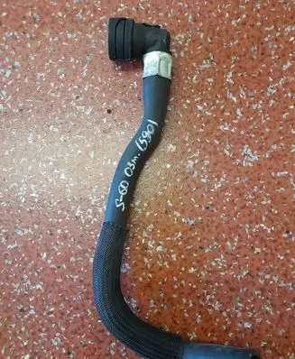 Volvo S60 Engine coolant pipe/hose 9475847