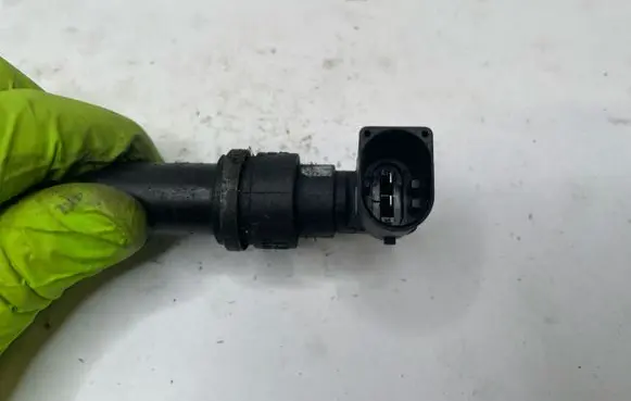 BMW 5 E39 Crankshaft position sensor 2247926