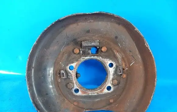 Volvo XC70 Rear wheel hub spindle/knuckle 9200623