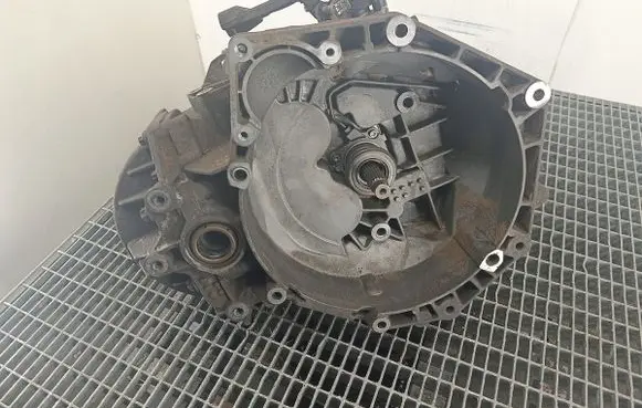 Opel Zafira B Manual 6 speed gearbox M3255192042