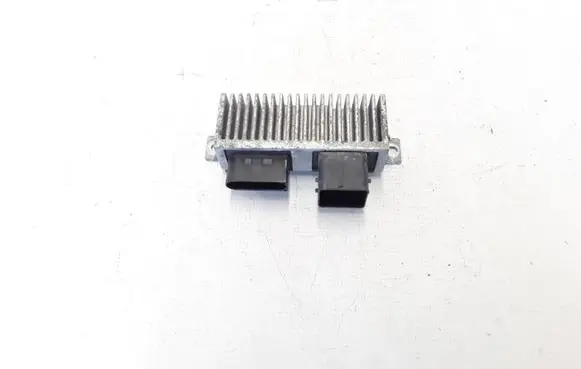 Renault Master III Glow plug pre-heat relay 8200558438