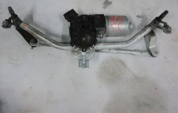 Peugeot 207 CC Front wiper linkage and motor 9681204380 3397020877 94338R01