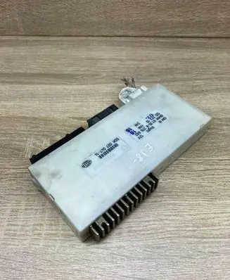 BMW 5 E39 Comfort/convenience module 8376692 5DK007047