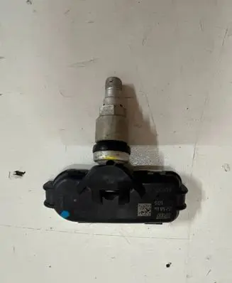 Hyundai i40 Tire pressure sensor 529333V100