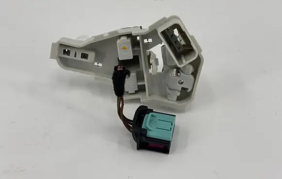 Volkswagen PASSAT CC Tail light bulb cover holder 3C8945258A
