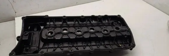 Volkswagen PASSAT CC Rocker cam cover 03H103429D