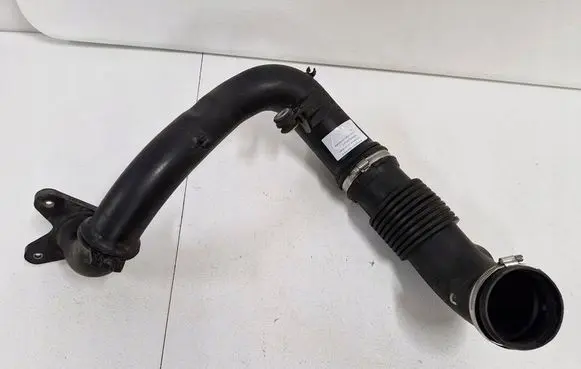 Renault Master III Air intake hose/pipe 165763705R