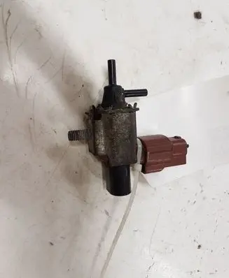 Mazda 6 Vacuum valve K5T46591