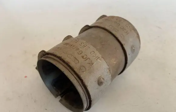 Audi A6 S6 C7 4G Muffler pipe connector clamp 1K0253141M