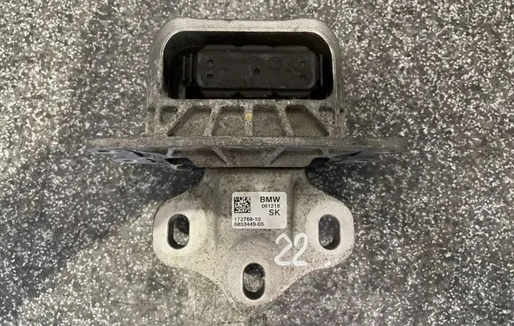 BMW X1 F48 F49 Front seatbelt 061218 17276810 6853449