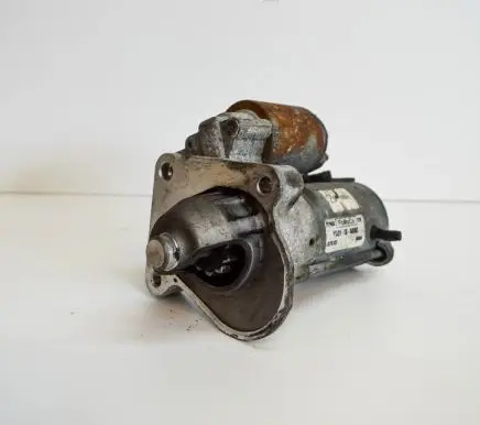 Mazda 3 II Starter motor Y60118400C