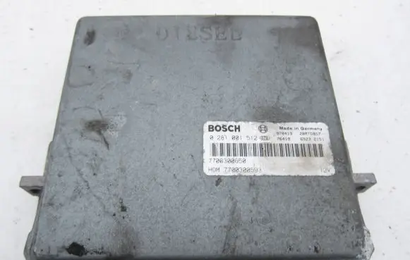 Renault Master I Engine control unit/module 7700300593