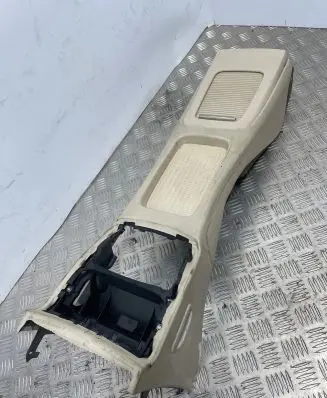 BMW 3 E92 E93 Center console