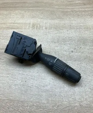 Renault Safrane Wiper control stalk 7701036544