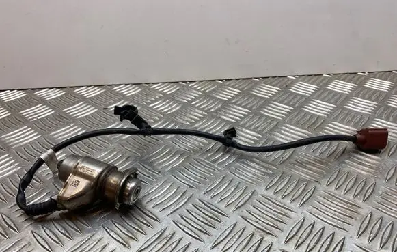 Volkswagen PASSAT B8 AdBlue injector 03N131113D
