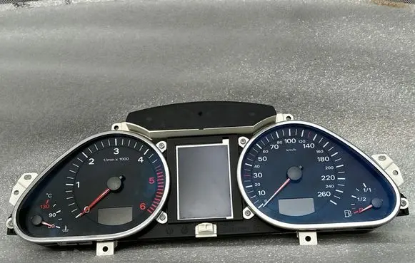 Audi Q7 4L Speedometer (instrument cluster) 5540007312