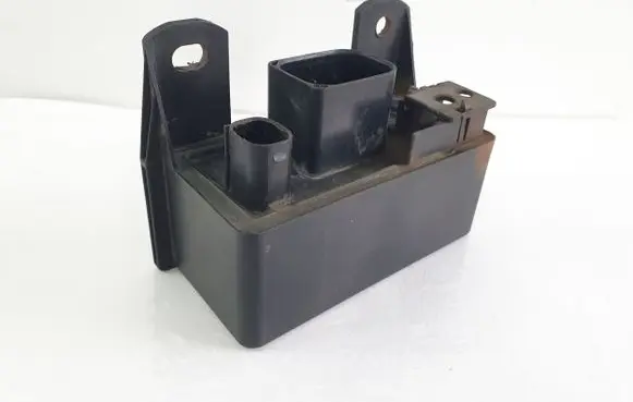 Mercedes-Benz E W211 Glow plug pre-heat relay