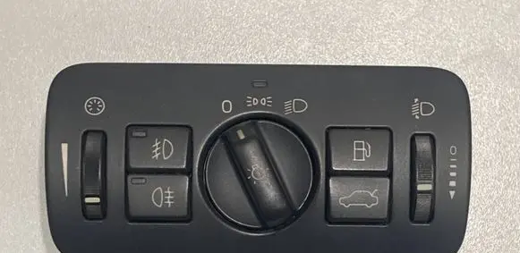 Volvo S80 Light switch 30739403 04066301