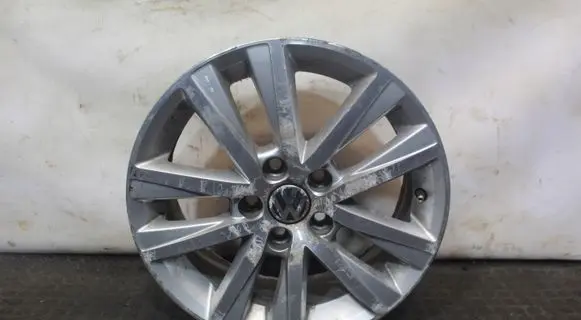 Volkswagen Polo V 6R R15 alloy rim 