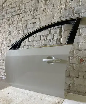Volvo S60 Front door 31424597