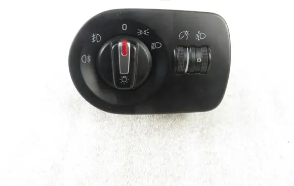 Seat Leon (1P) Light switch 