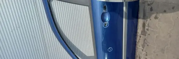 Nissan King Cab, Navara Front door
