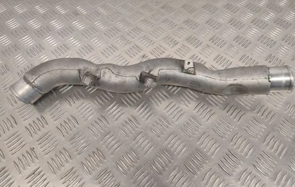 Toyota Avensis T270 Intercooler hose/pipe