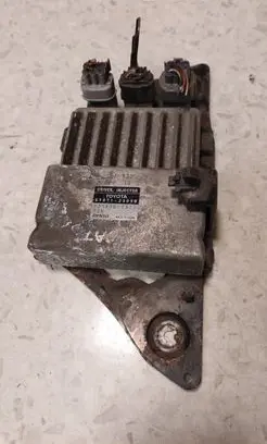 Toyota Corolla E120 E130 Fuel injection control unit/module 8987120070 1310001371
