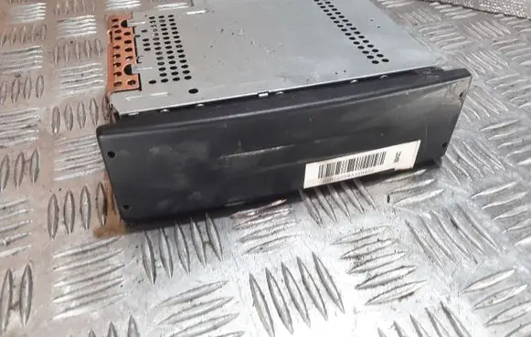 Renault Espace - Grand espace IV Radio/CD/DVD/GPS head unit 8200205833