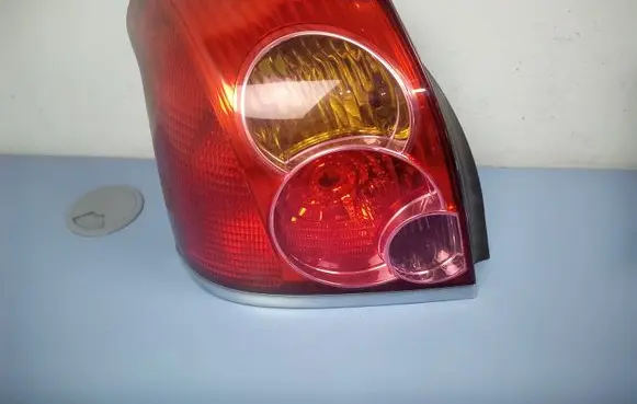 Toyota Avensis T250 Rear/tail lights 89030186