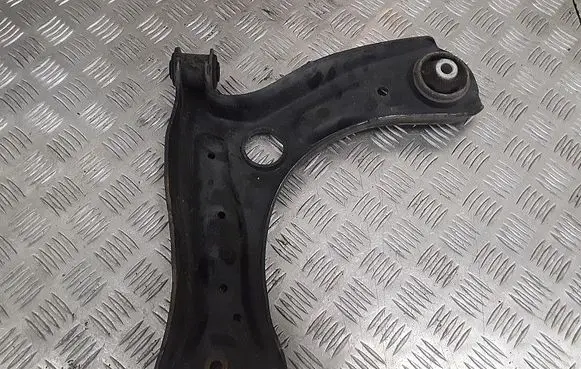 Skoda Fabia Mk3 (NJ) Front lower control arm/wishbone 6R0407152F