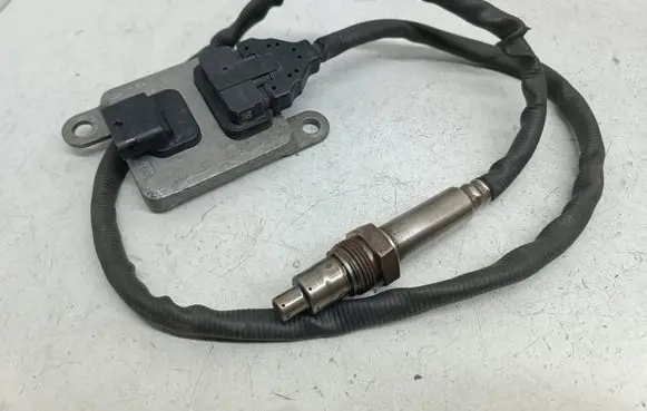 Mercedes-Benz GLC X253 C253 Lambda probe sensor A0009052909 0009052909