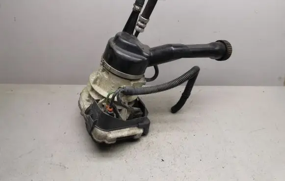 Citroen C4 I Picasso Power steering pump 9684252580