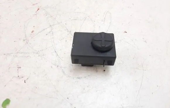 Chevrolet TrailBlazer Seat control switch 12450362