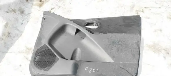 Toyota Corolla Verso E121 Front door card panel trim