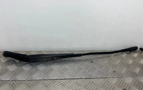 Audi Q5 SQ5 Front wiper blade arm 80B955408