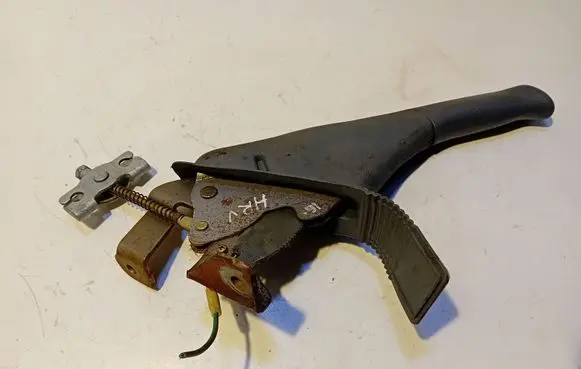 Honda HR-V Handbrake/parking brake lever assembly S2H