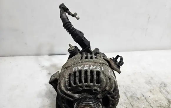 Toyota Avensis T250 Generator/alternator 0124325085