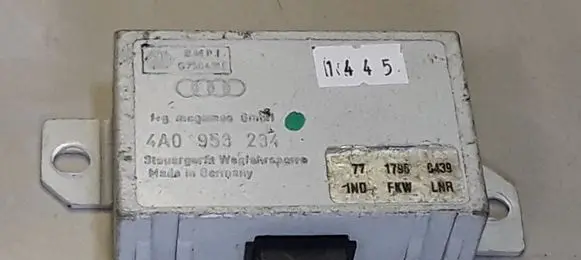 Audi A4 S4 B5 8D Immobilizer control unit/module 4A0953234