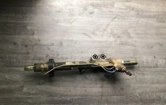 Nissan Navara D40 Steering rack
